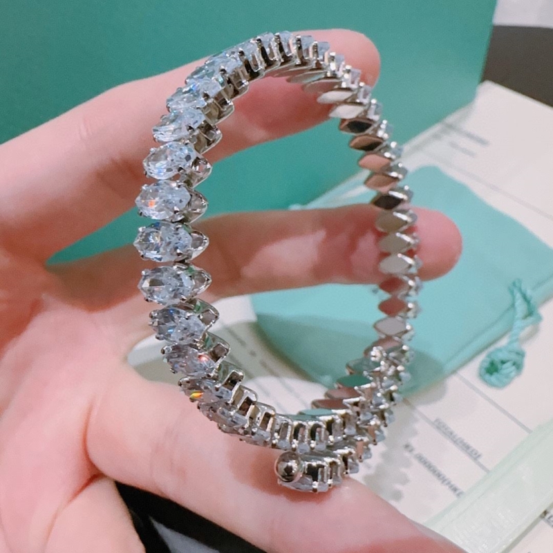 T*f*ny bracelets